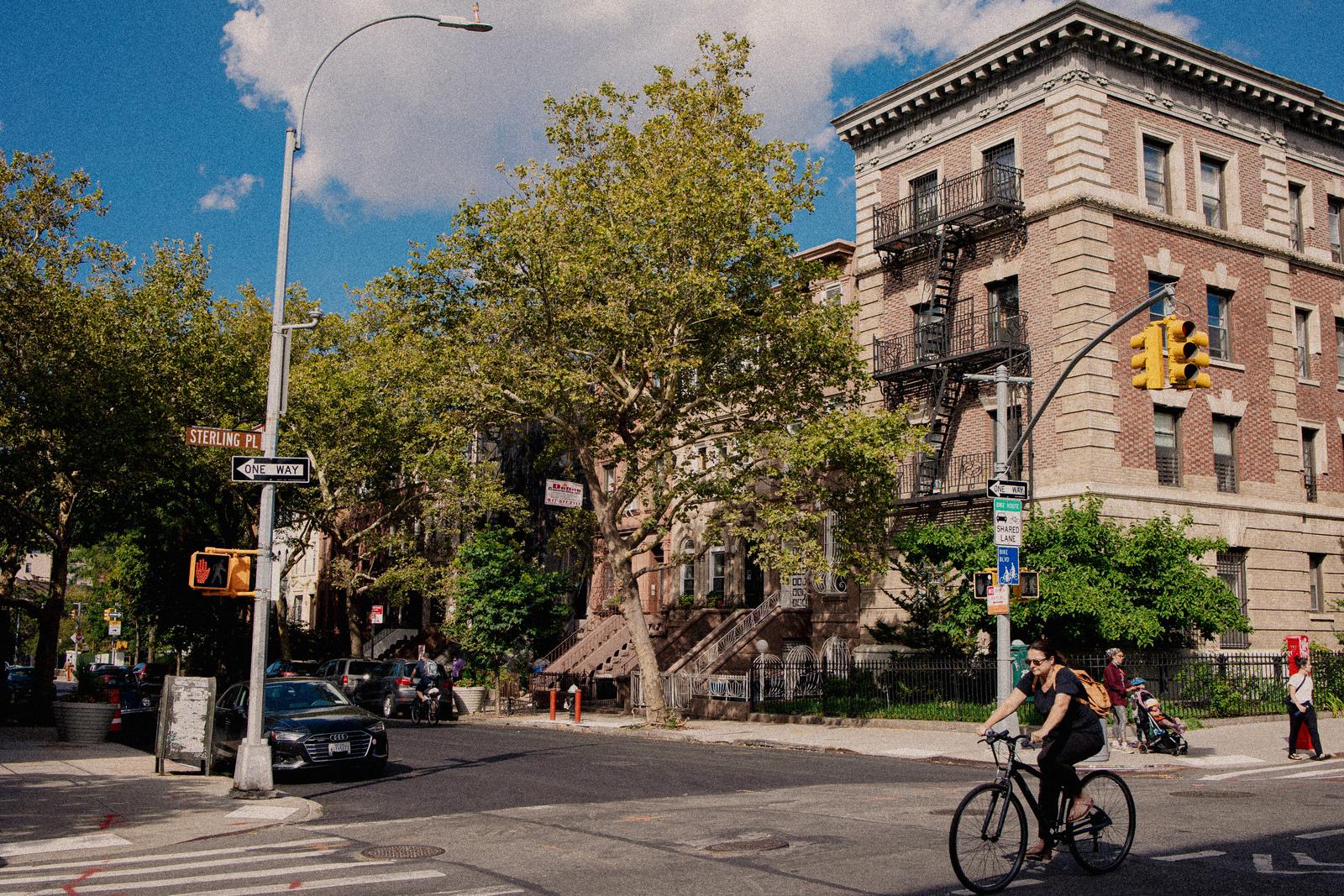 https://static.bandana.com/neighborhoods/Prospect Heights/Prospect Heights-15.jpg